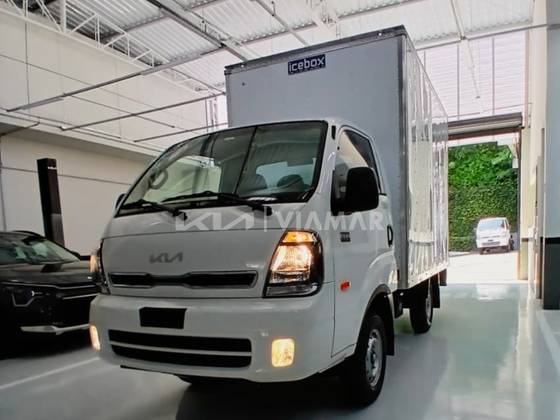 KIA BONGO 2.5 TD DIESEL STD CS 4x4 MANUAL KIA BONGO 2.5 TD DIESEL STD CS 4x4 MANUAL